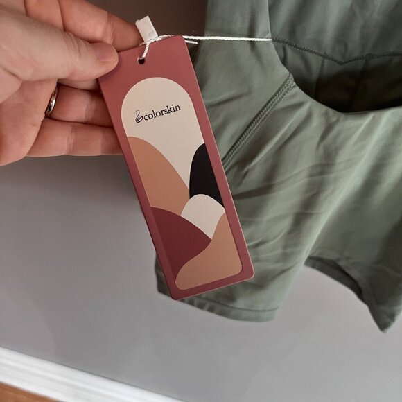 Crop High Neck Tank Top Green Size XS NWT Workout Athletic Sporty - Picture 5 of 7